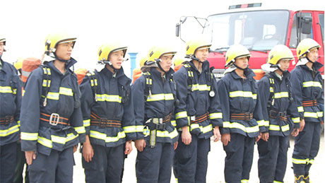 �������ǲ����Ҽ������������������������ӽ�������ս����